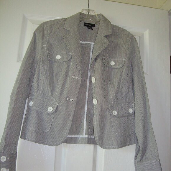 White/Black striped Blazer NWOT - Picture 1 of 12